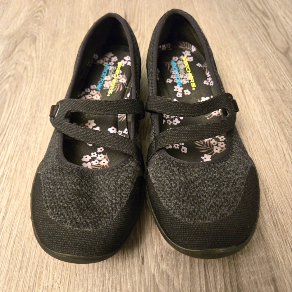 Black Dress Shoes with Textured Fabric and Strap